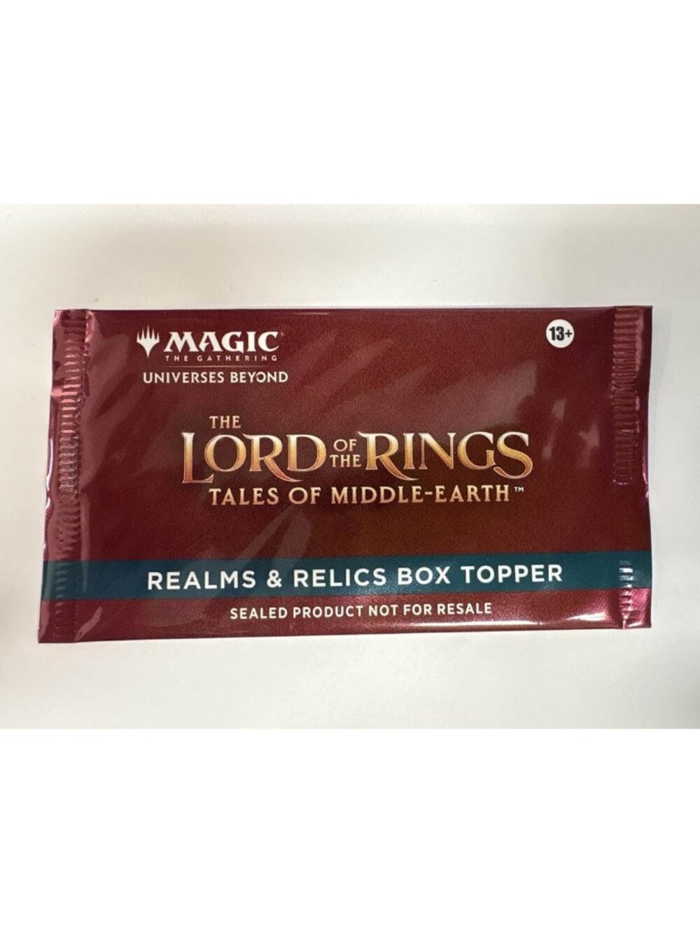 Middle-Earth Realms & Relics Box Topper Pack - Sealed Foil Card, 1 of 30 Rare
